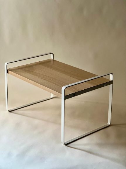 رایزر پایه فلزی با صفحه چوبی