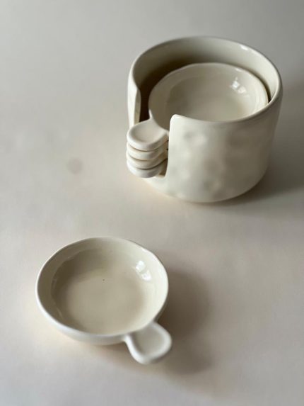 مزه‌خوری به همراه استند