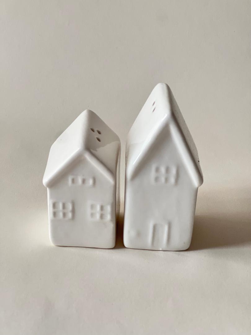 ست ۲تایی نمکپاش کلبه سرامیکی