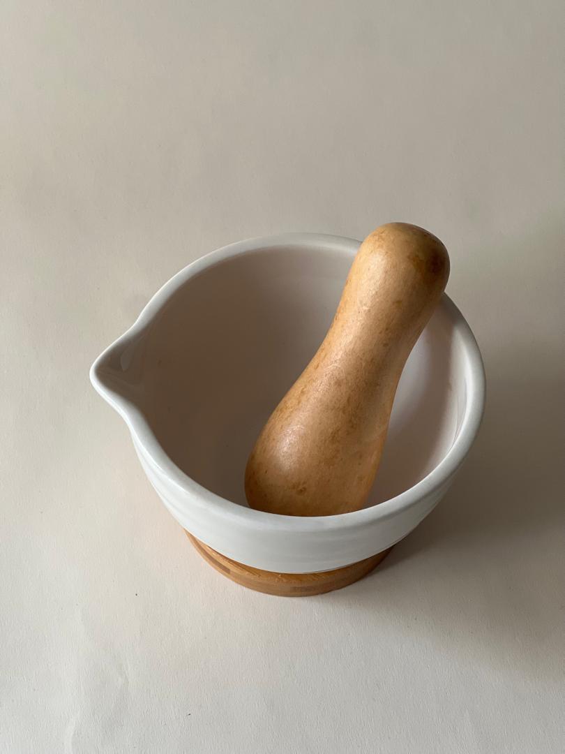 هاون سرامیکی و بامبو