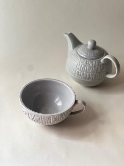 قوری و فنجان تک‌نفره سرامیکی
