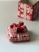 بانکه سرامیکی قرمز طرح جعبه