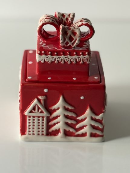 شکلات‌خوری سرامیکی طرح برجسته